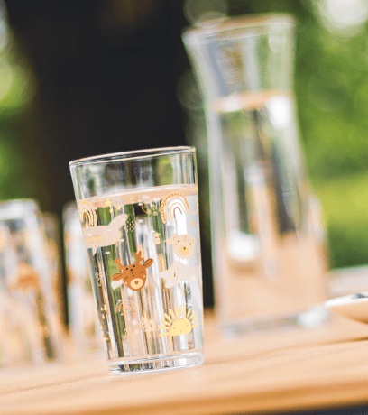 2024_Kids_Zoom Ein Bild des Produkts Kinderglas mit Boho-Motiv