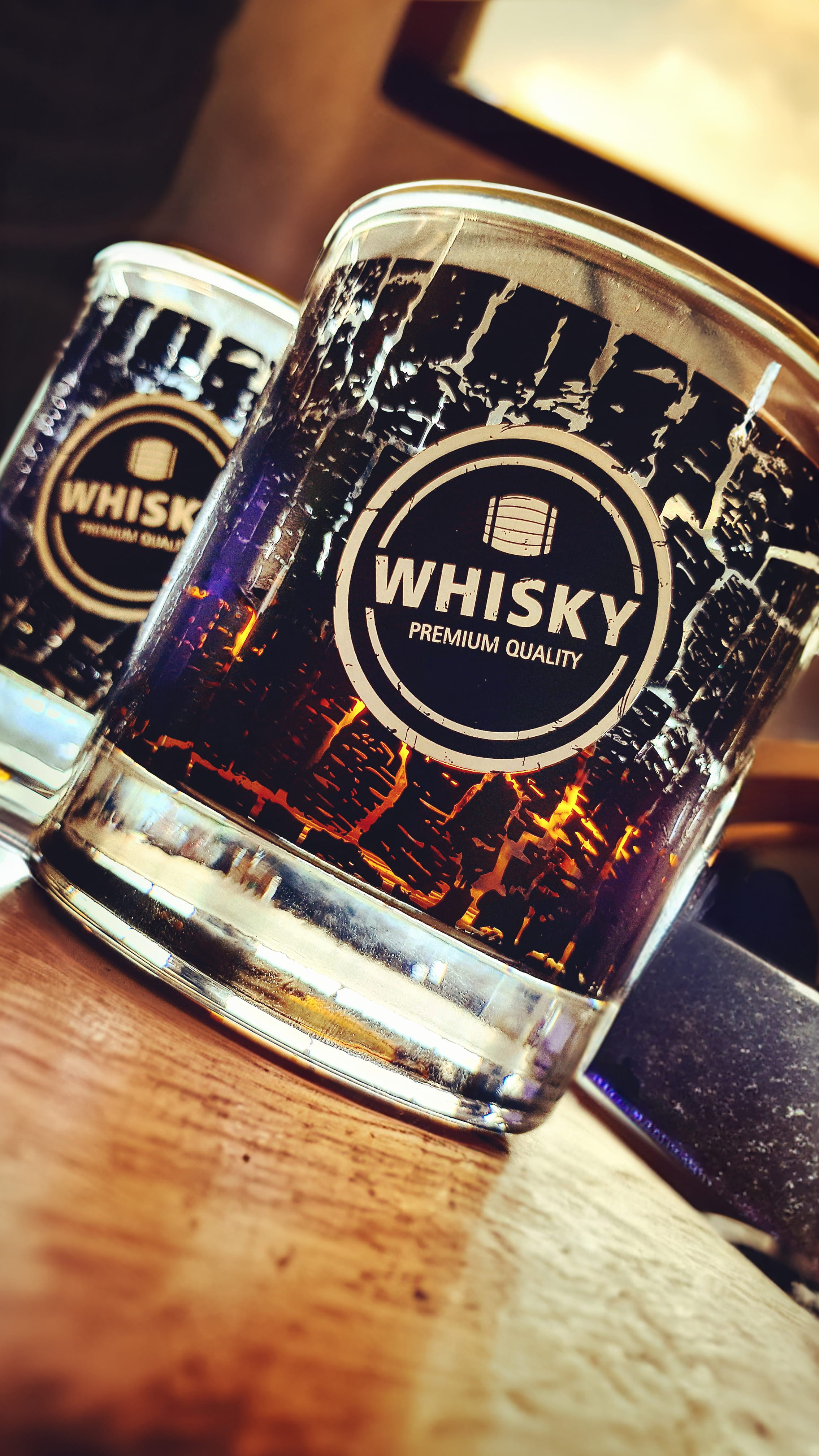 side-home-bar__ Ein Bild des Produkts Side Whisky-Design DOF