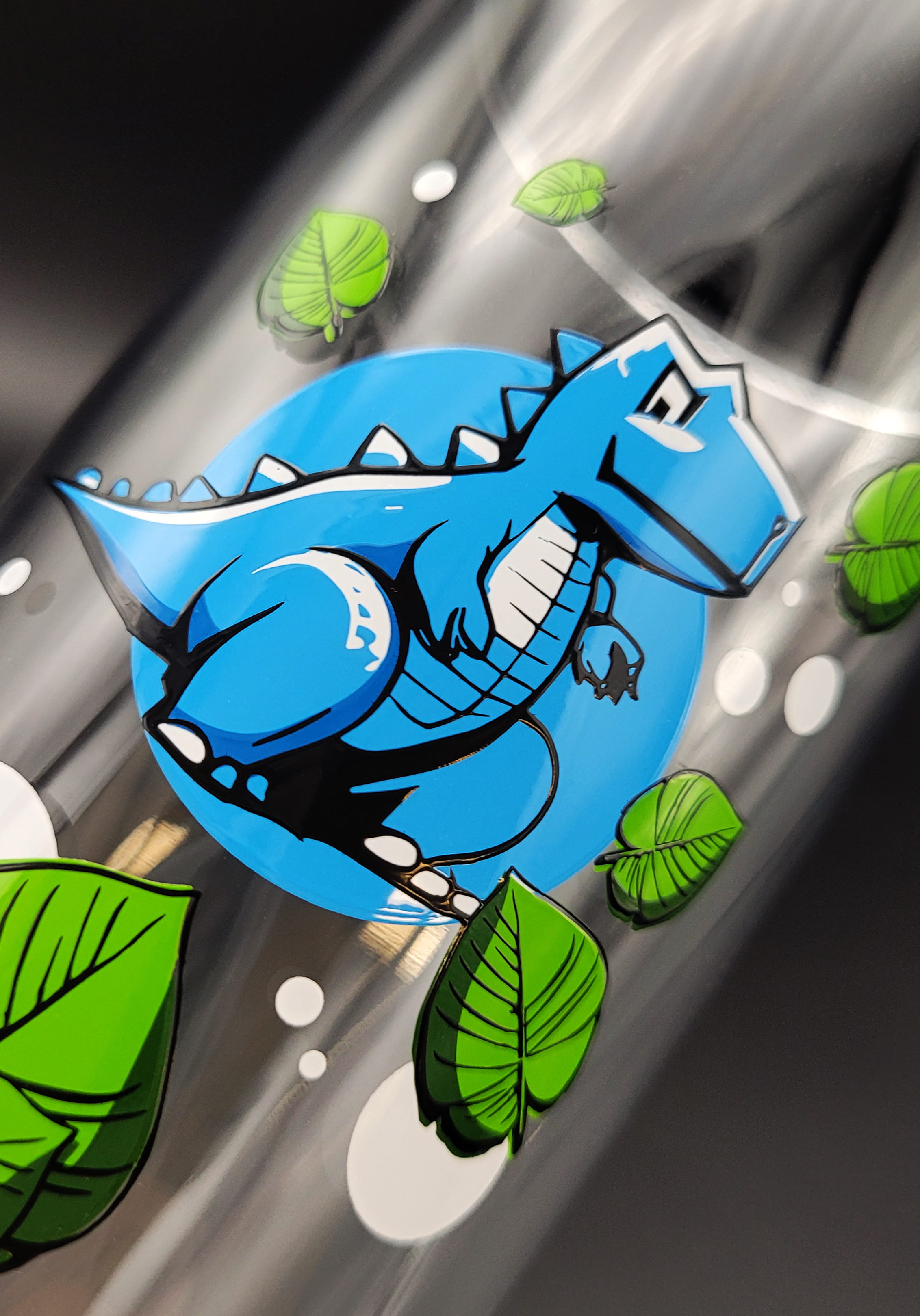 Dino_Foto_2 Ein Bild des Produkts Kinderglas mit Dino Motiv